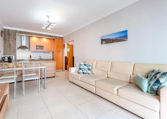 Bright 1 Bdr Flat With Pool & Balcony By Lovelystay * Portimao