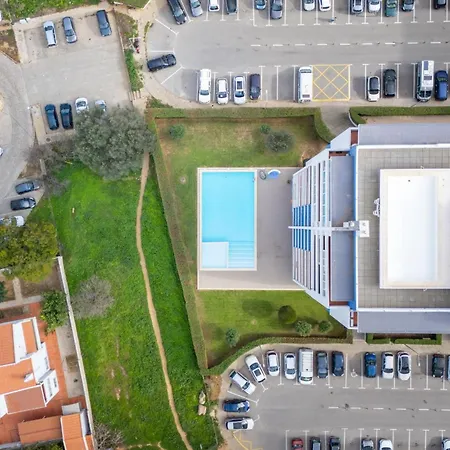 Bright 1 Bdr Flat With Pool & Balcony By Lovelystay * Portimao
