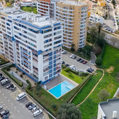 Bright 1 Bdr Flat With Pool & Balcony By Lovelystay Apartment Portimao