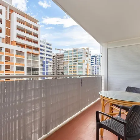 Bright 1 Bdr Flat With Pool & Balcony By Lovelystay Portimao