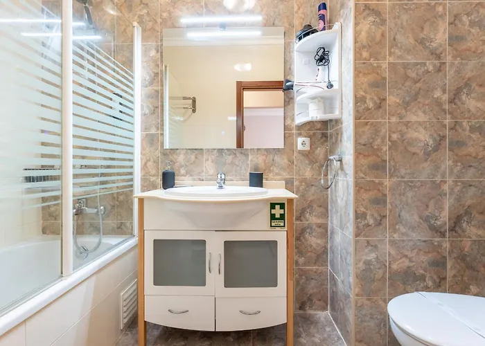 Bright 1 Bdr Flat With Pool & Balcony By Lovelystay Апартаменты Портиман